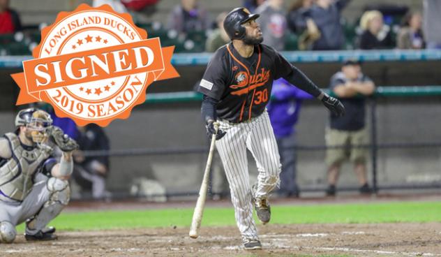 Long Island Ducks infielder David Washington