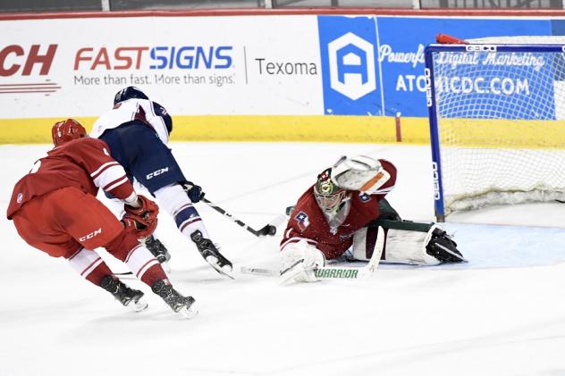 Allen Americans vs. the Tulsa Oilers