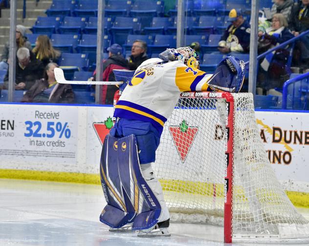 Saskatoon Blades goaltender Nolan Maier