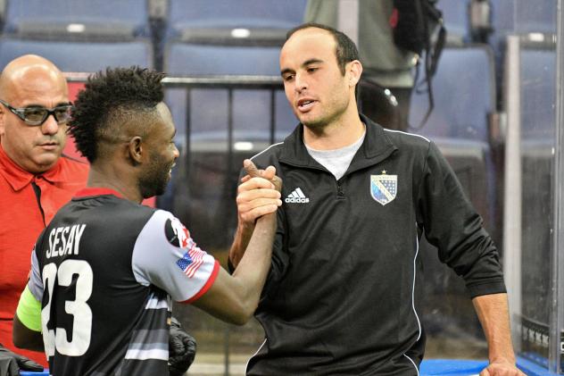Israel Sesay of the Ontario Fury greets Landon Donovan of the San Diego Sockers