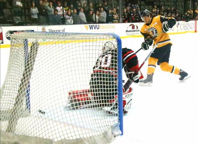 Wheeling Nailers forward Yoshiroh Hirano scores against the Indy Fuel