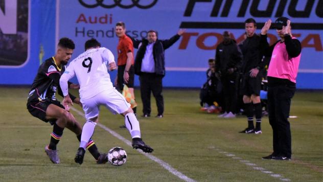 Las Vegas Lights FC fights Austin Bold FC for possession