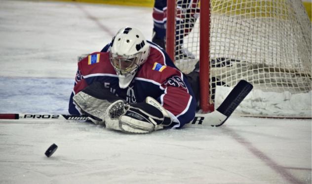 Evansville Thunderbolts goaltender Braeden Ostepchuk