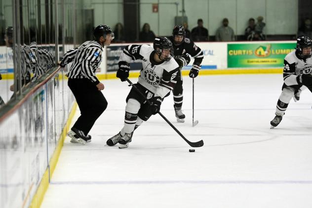 Forward Ryan Walker with Union College