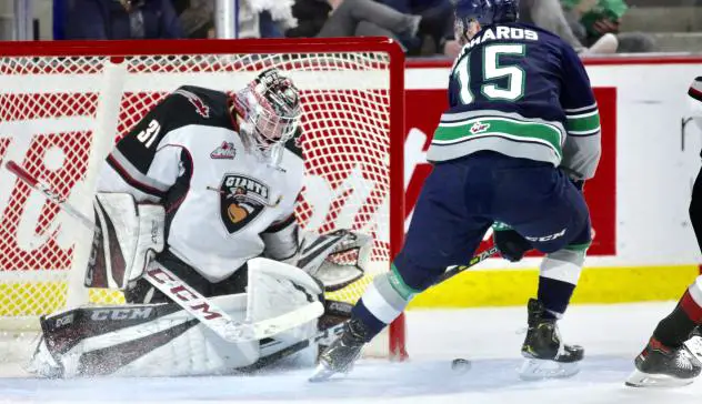 Vancouver Giants goaltender Trent Miner prepares to make a stop against the Seattle Thunderbirds