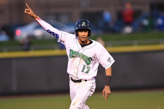 Jose Siri rounds the bases for the Dayton Dragons in 2017
