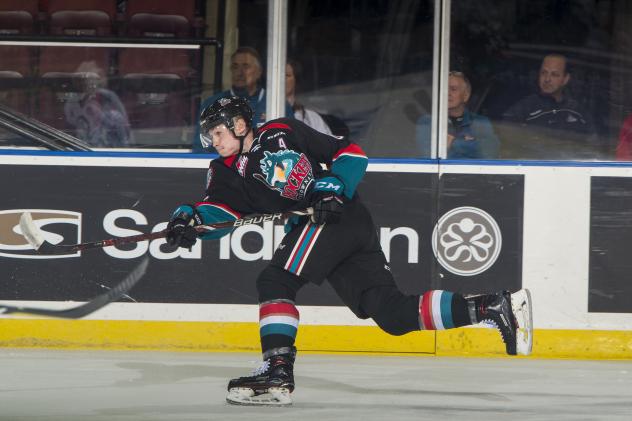 Kelowna Rockets defenceman, Kaedan Korczak