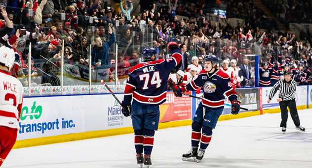 Bode Wilde and the Saginaw Spirit celebrate a goal
