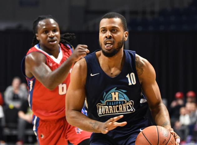 Halifax Hurricanes guard Tyler Thornton against the Cape Breton Highlanders