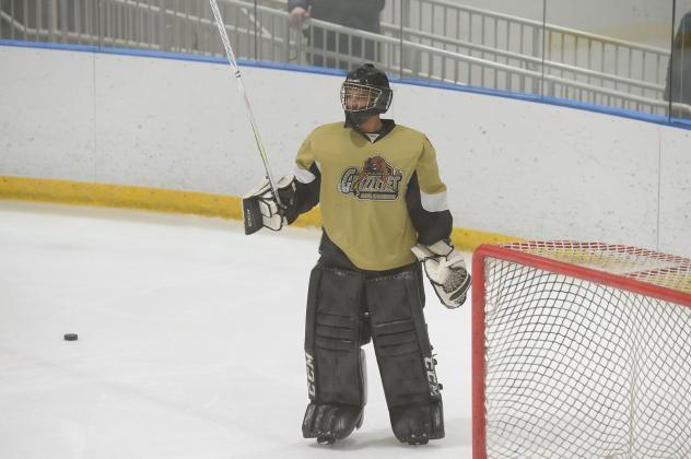 Goaltender Xavier Medina
