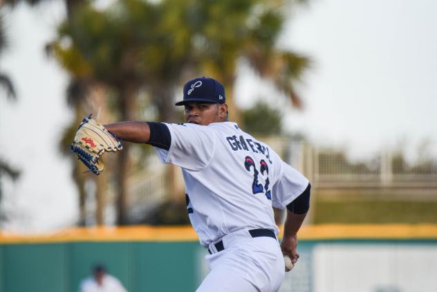 Pensacola Blue Wahoos pitcher Brusdar Graterol