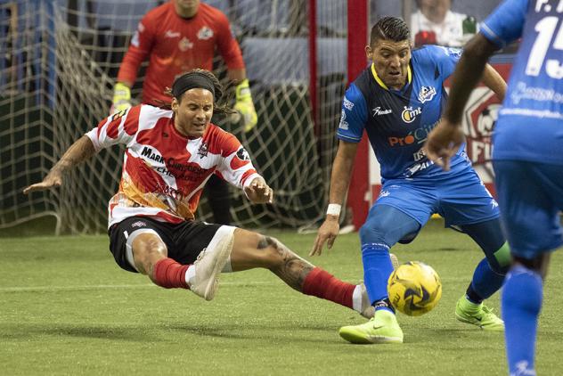 Ontario Fury battle the Monterrey Flash