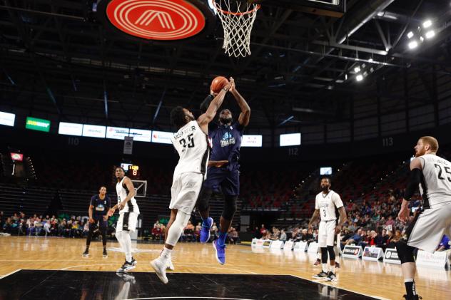 Halifax Hurricanes vs. the Moncton Magic