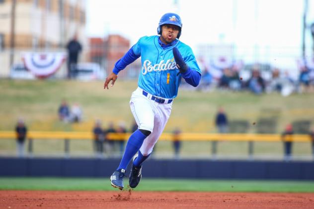 Amarillo Sod Poodles outfielder Buddy Reed flies around the bases