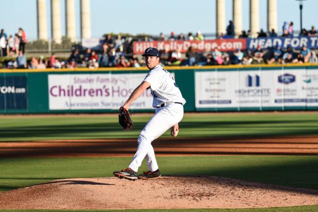 Pensacola Blue Wahoos pitcher Sean Poppen