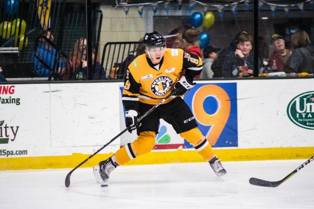 Yushiroh Hirano with the Wheeling Nailers