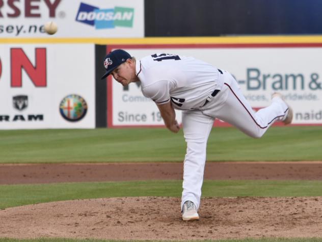 Somerset Patriots pitcher Logan Darnell