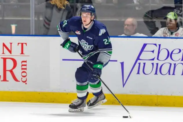 Defenceman Jake Lee with the Seattle Thunderbirds