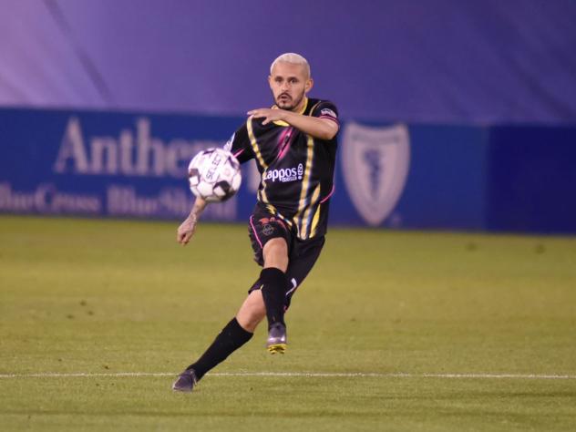 Pablo Cruz of Las Vegas Lights FC