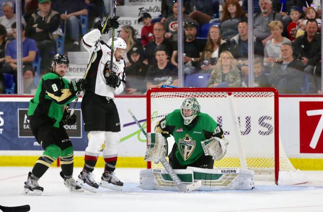 Vancouver Giants in front of the Prince Albert Raiders goal