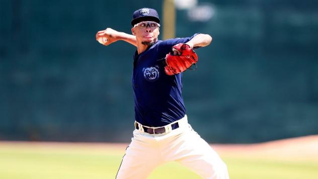 Mobile BayBears pitcher Luis Madero