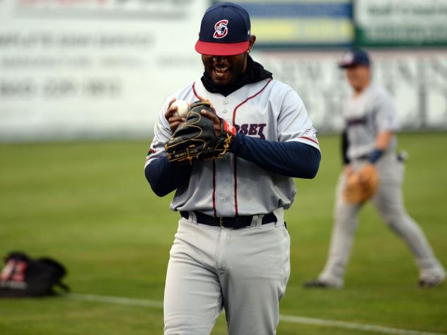 Rey Navarro of the Somerset Patriots