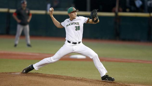 Pitcher Cade Smith with Hawaii