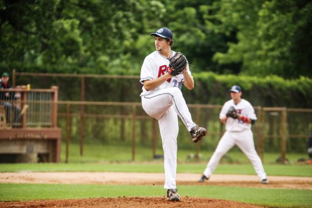 Former St. Cloud Rox pitcher Josh Taylor