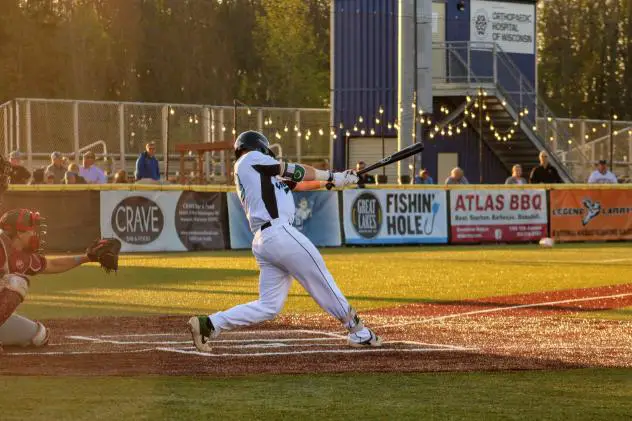 Lakeshore Chinooks get ahold of a pitch vs. the Wisconsin Rapids Rafters