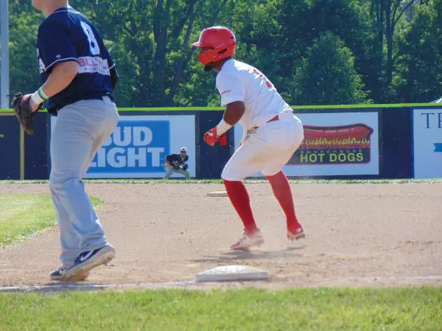 Geneva Red Wings lead off first