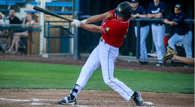 Top prospect David Le Boida of the Walla Walla Sweets (Pepperdine) launches a 3-run HR in 1st