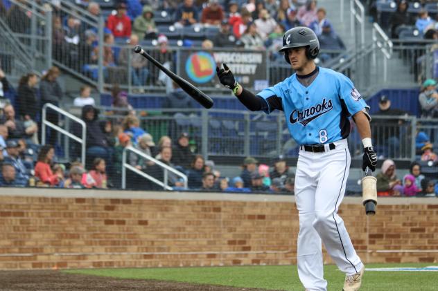 Lakeshore Chinooks outfielder Jake Artz