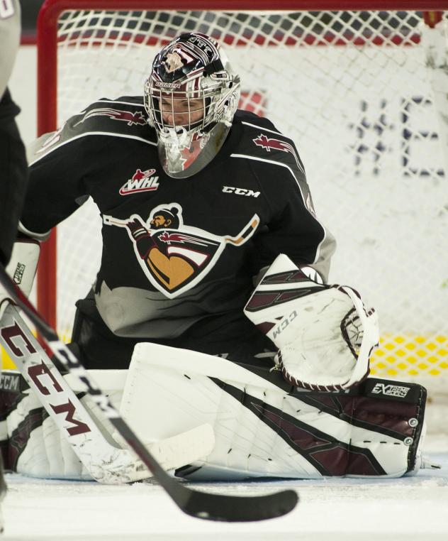 Vancouver Giants goaltender Trent Miner