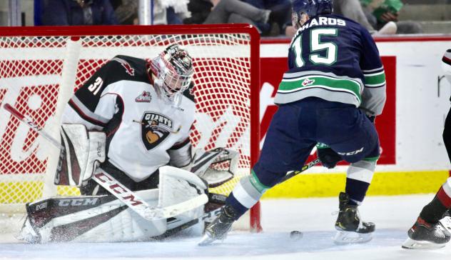 Vancouver Giants goaltender Trent Miner