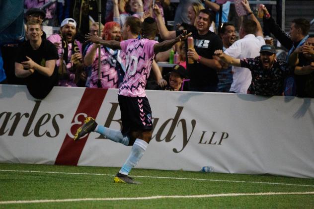 Forward Madison FC midfielder Danny Tenorio