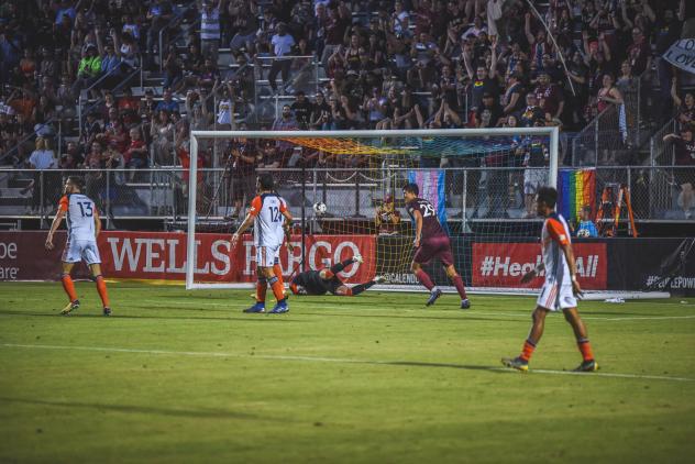 Sacramento Republic FC  forward Stefano Bonomo scores vs. Tulsa Roughnecks FC