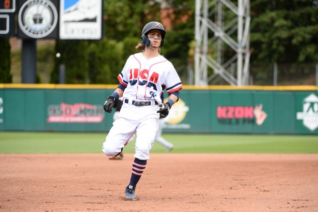 Ian Miller legs out a triple for the Tacoma Rainiers