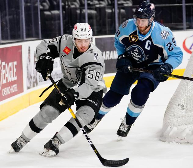 San Antonio Rampage forward Nolan Stevens vs. the Milwaukee Admirals