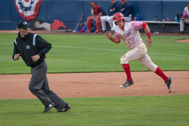 Spokane Indians center fielder Kellen Strahm