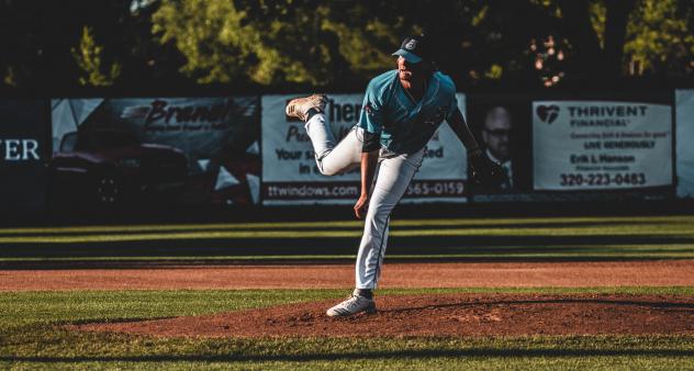 St. Cloud Rox pitcher Justin Simanek