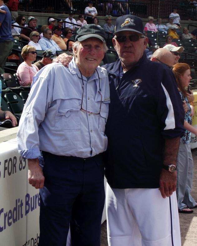 Brooks Robinson, left, and Andy Etchebarren at Etchebarren's final game as York Revolution manager, September 16, 2012
