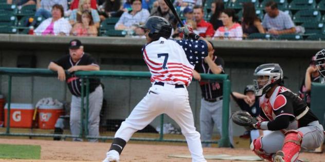 Ivan Marin of the Lincoln Saltdogs