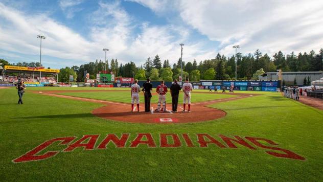 Pre-game with the Vancouver Canadians