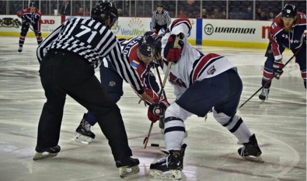 Evansville Thunderbolts faceoff