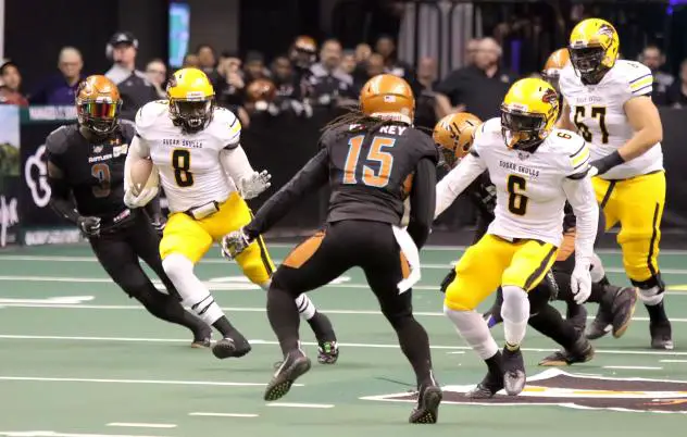 Dillion Winfrey of the Arizona Rattlers eyes a ballcarrier