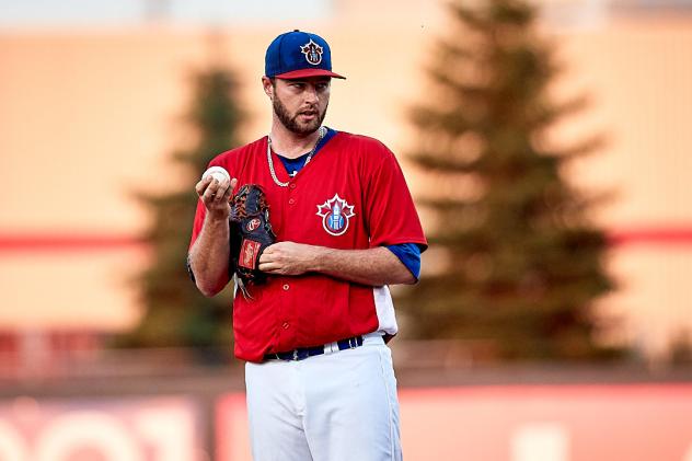 Ottawa Champions pitcher Austin Chrismon