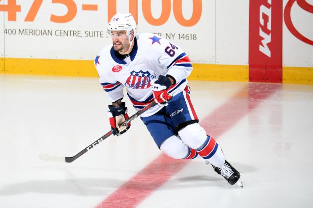 Rochester Americans forward Tyler Randell
