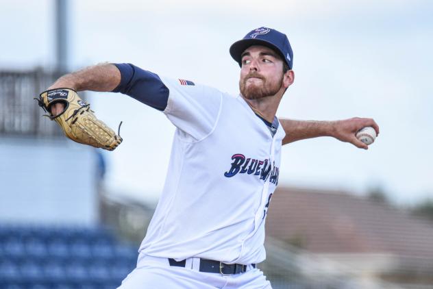 Pensacola Blue Wahoos pitcher Bryan Sammons