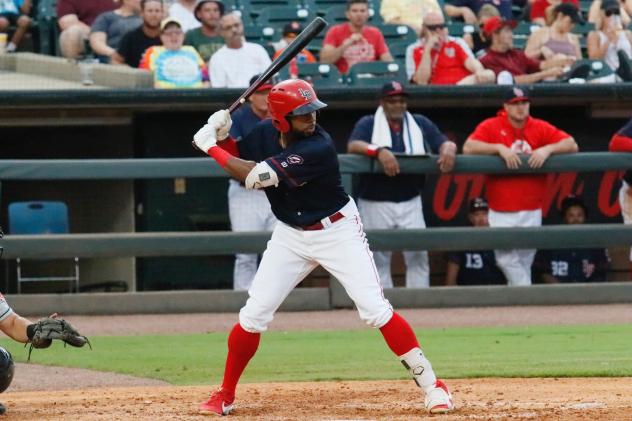 Louisville Bats outfielder Narciso Crook