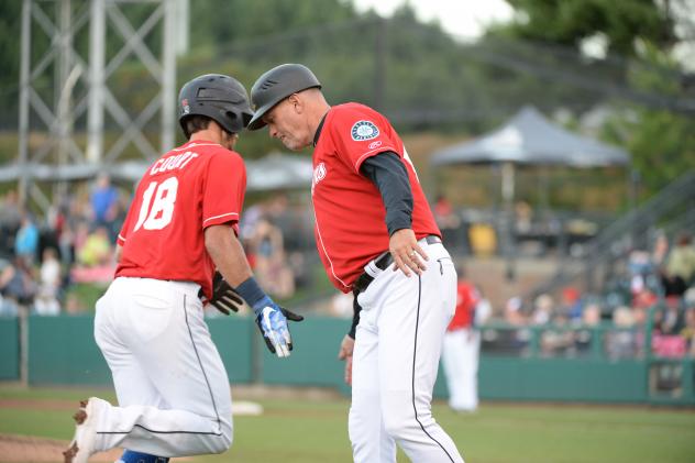 Ryan Court rounds the bases for the Tacoma Rainiers
